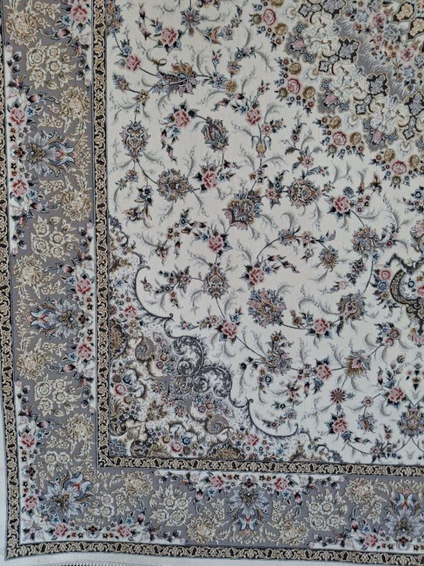 خرید فرش ماشینی 1200 شانه برجسته طرح افسون رنگ کرم فرش پر نقش و نگار فروشگاه آنلاین فرش ماشینی | فرش کاشان
