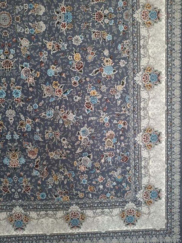 فرش ماشینی 700 شانه برجسته فیلی طرح ژیکان رنگ طوسی فرش پر نقش و نگار فروشگاه آنلاین فرش ماشینی | فرش کاشان